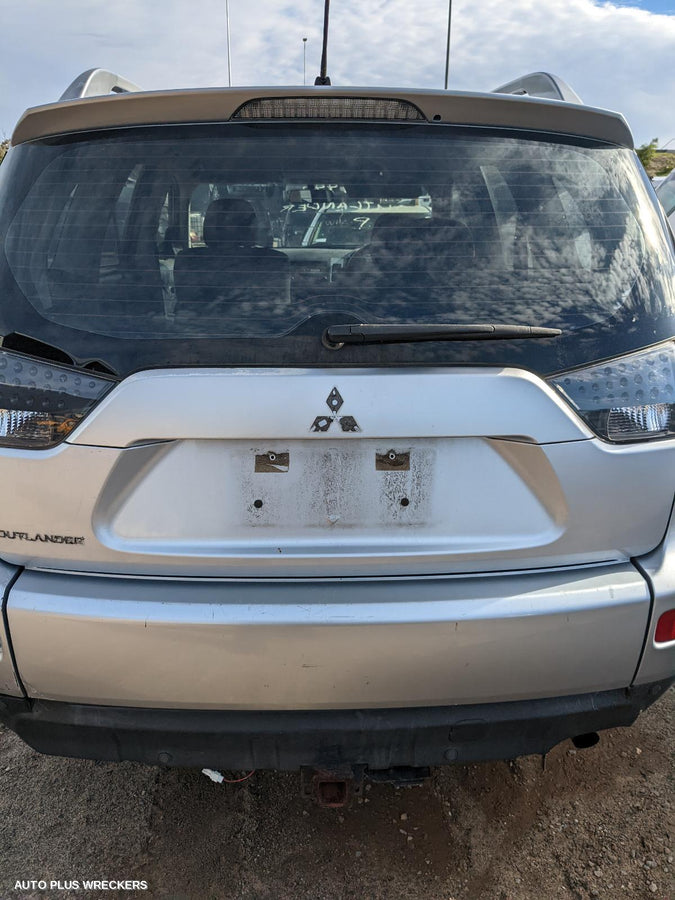 2008 MITSUBISHI OUTLANDER RIGHT FRONT WINDOW REG MOTOR
