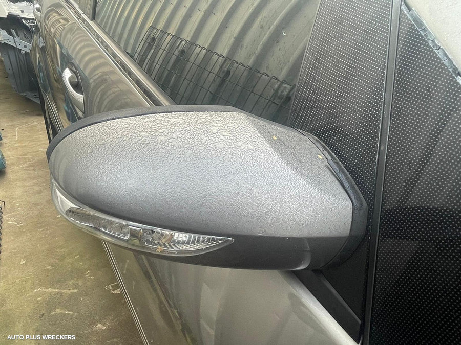 2006 MERCEDES B CLASS RIGHT REAR DOOR SLIDING