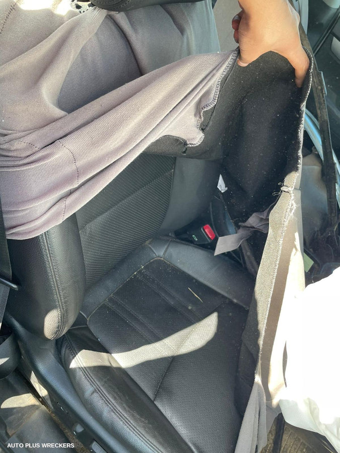 2014 Kia Sorento Console