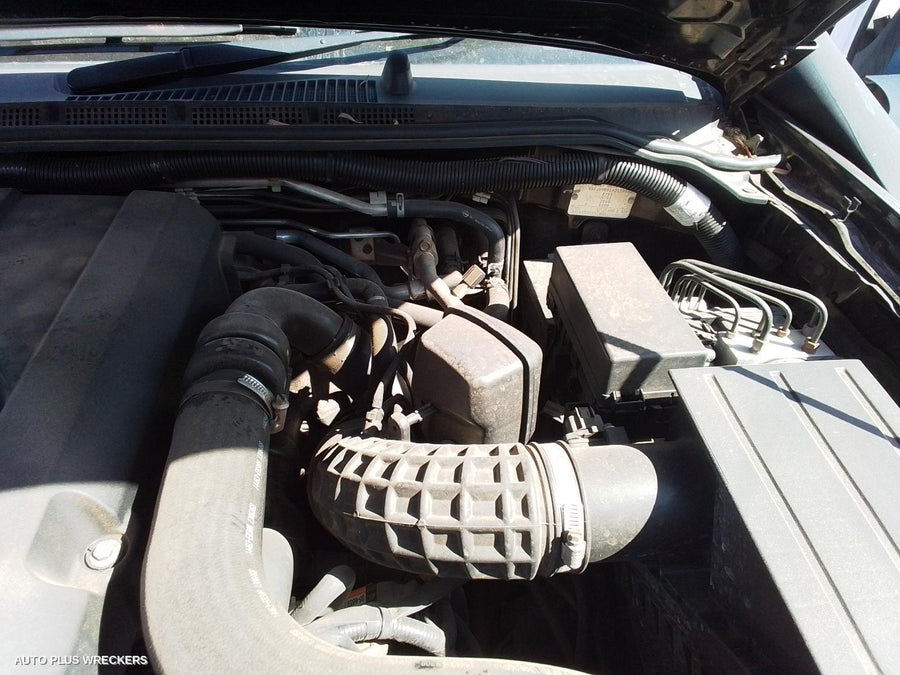 2006 Nissan Pathfinder Fuel Filter Housing