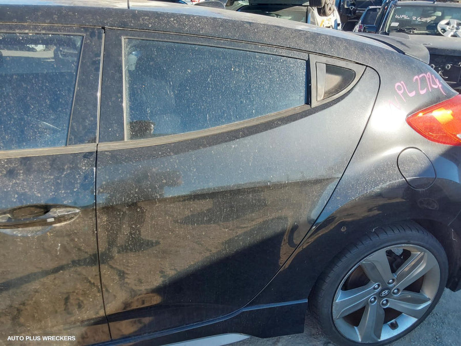 2013 Hyundai Veloster Right Guard