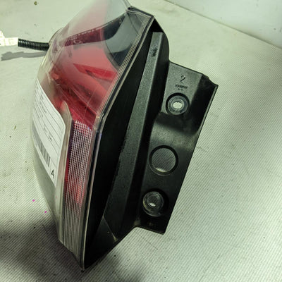 2015-2018 Toyota Rav4 Left Taillight