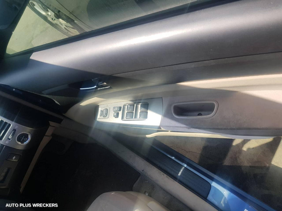 2005 Toyota Prius F Bar Reinforc Brack