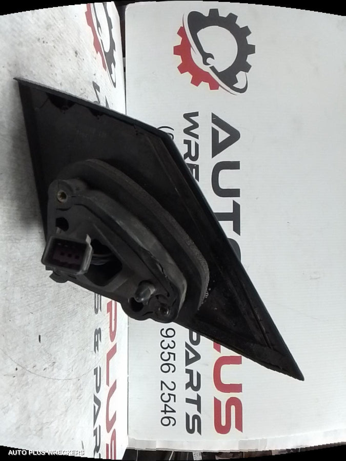 2010 Holden Cruze Right Door Mirror