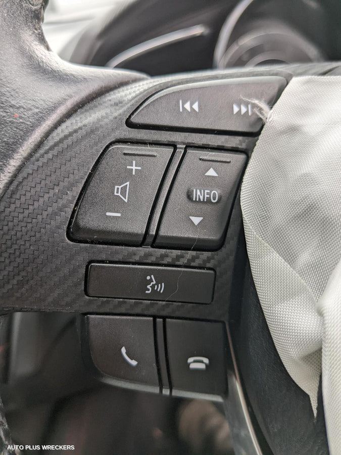 2016 Mazda 2 Radio Cd Dvd Sat Tv