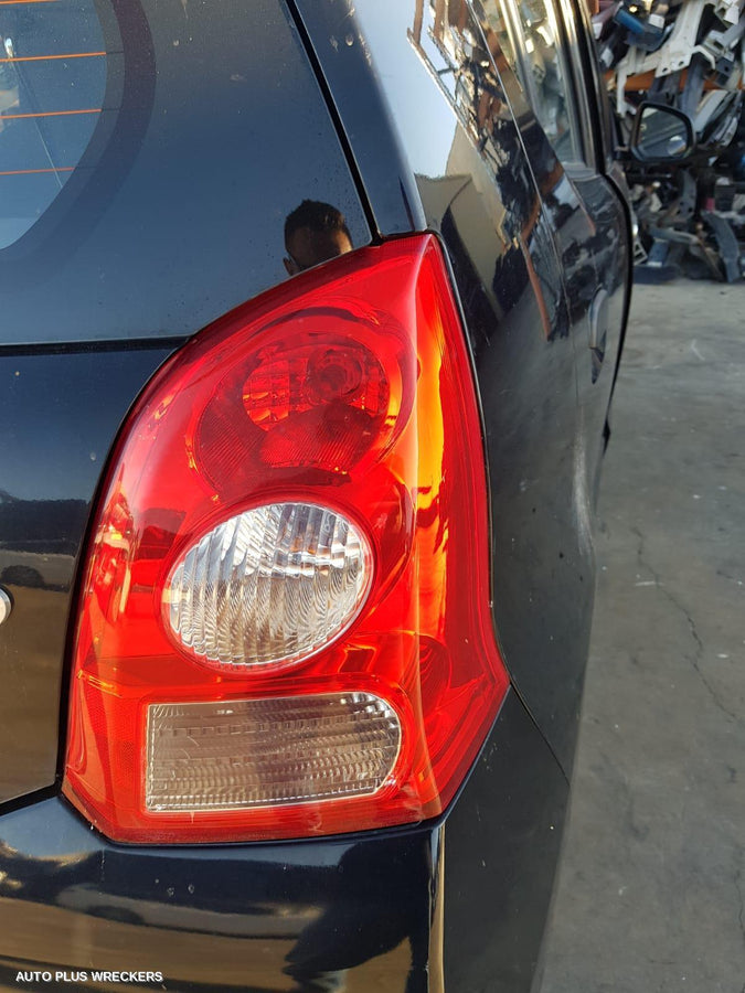2009-2014 Suzuki Alto Right Rear 1 4 Door Glass