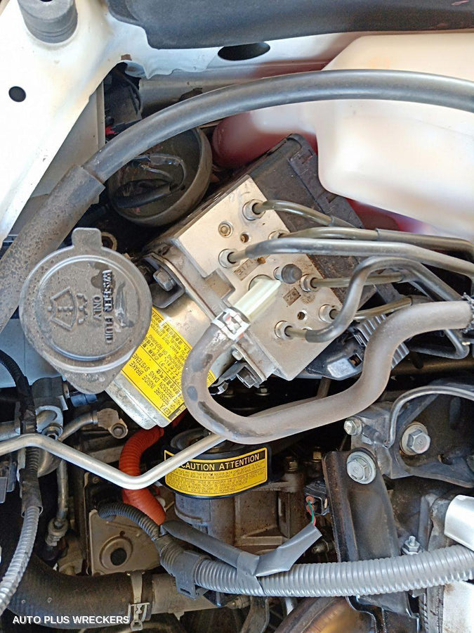 2010 Toyota Camry Rear Garnish