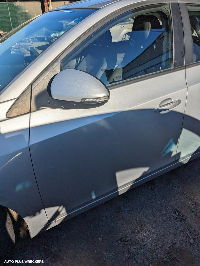 2015 Holden Cruze Left Rear Door Sliding