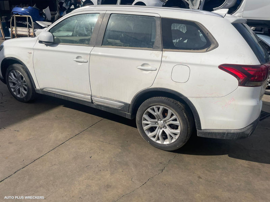 2019 Mitsubishi Outlander Caliper