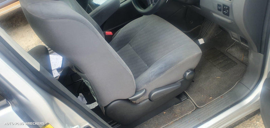 2010 Toyota Tarago Left Rear Door Window