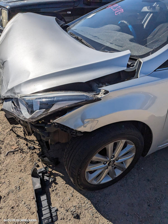 2014 Hyundai Elantra Right Rear Door Sliding