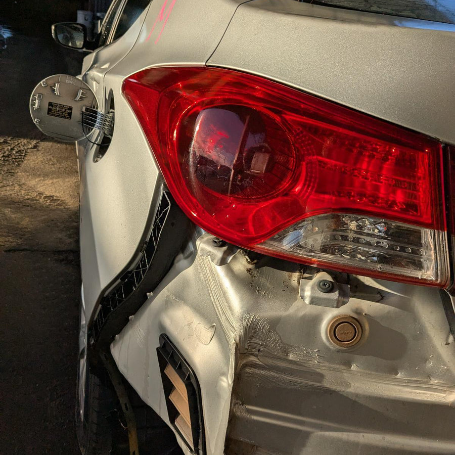 2012 Hyundai Elantra Left Taillight
