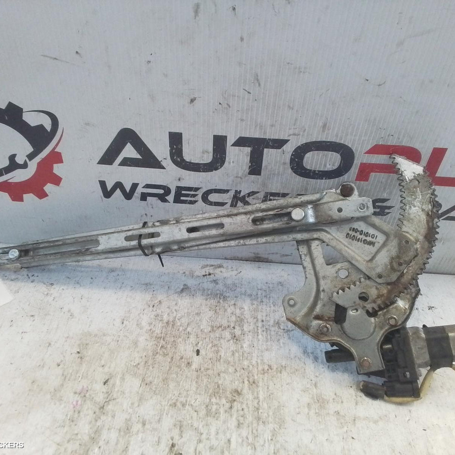 2008 FORD RANGER RIGHT FRONT WINDOW REG MOTOR