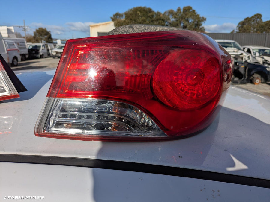 2012 Hyundai Elantra Right Taillight