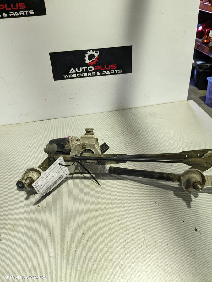 2011 Hyundai I40 Wiper Motor