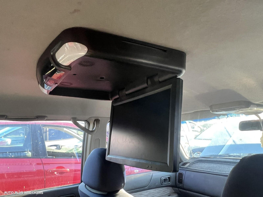 2002 Nissan Patrol Left Rear Door Sliding