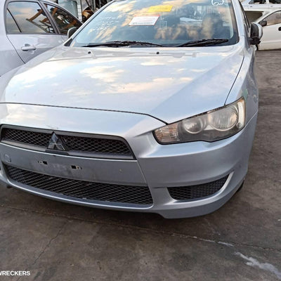 2007-2015 Mitsubishi Lancer Right Front Door Window