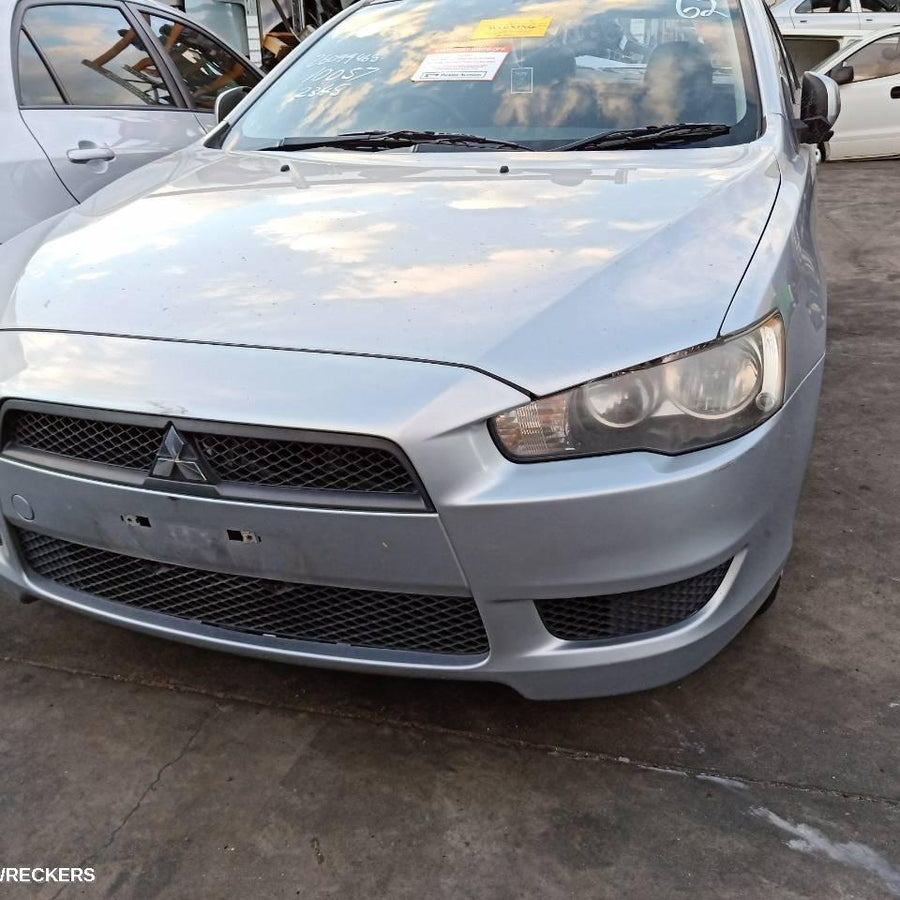 2007-2015 Mitsubishi Lancer Right Front Door Window