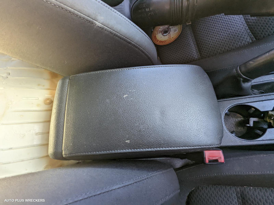 2015 Volkswagen Jetta Right Rear Door Sliding