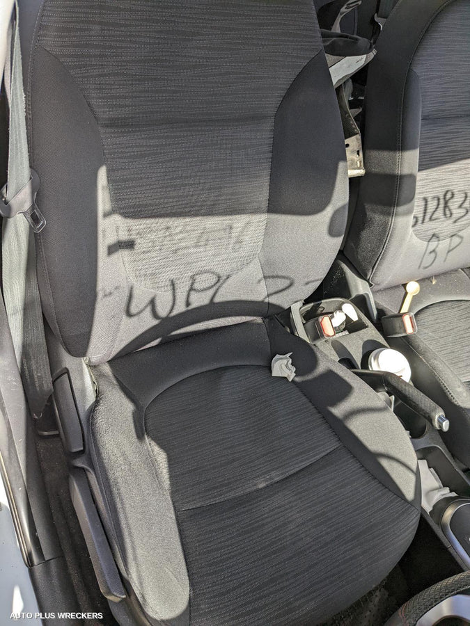 2017 HYUNDAI ACCENT SUNVISOR