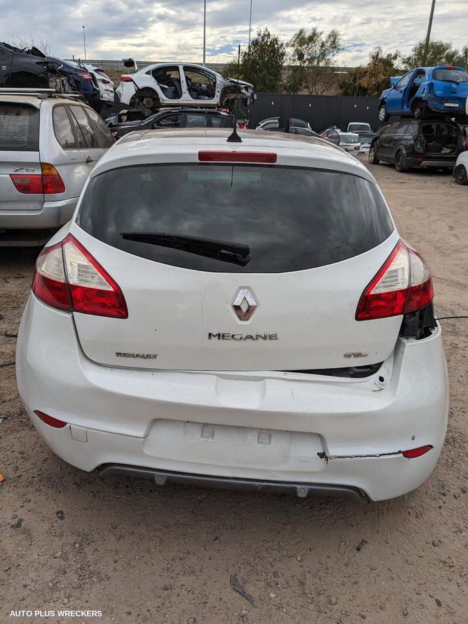 2013 Renault Megane Radiator