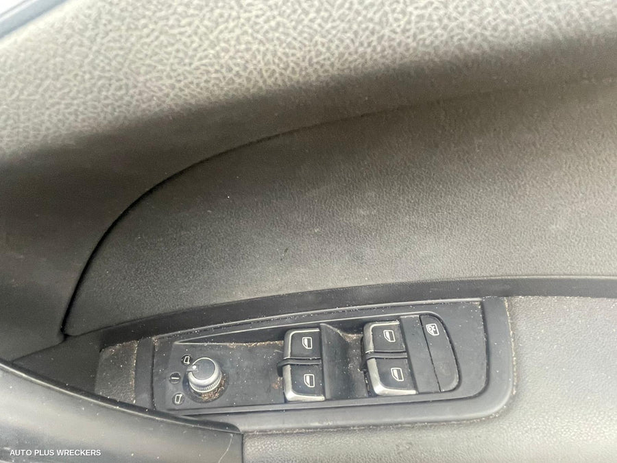 2015 Audi A1 Left Door Mirror