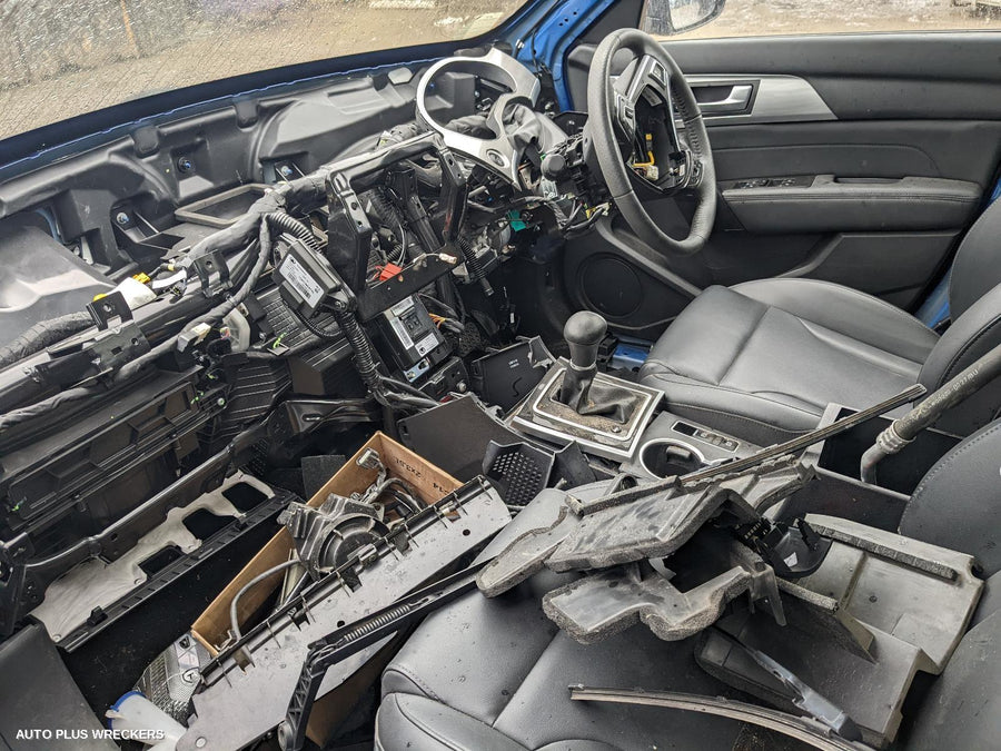 2020 Haval H2 Left Front Door