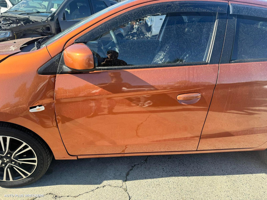 2016 Mitsubishi Mirage Left Rear Door Sliding