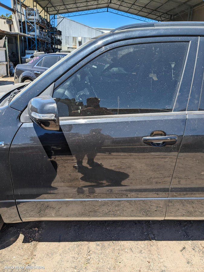 2010 Suzuki Vitara Left Guard