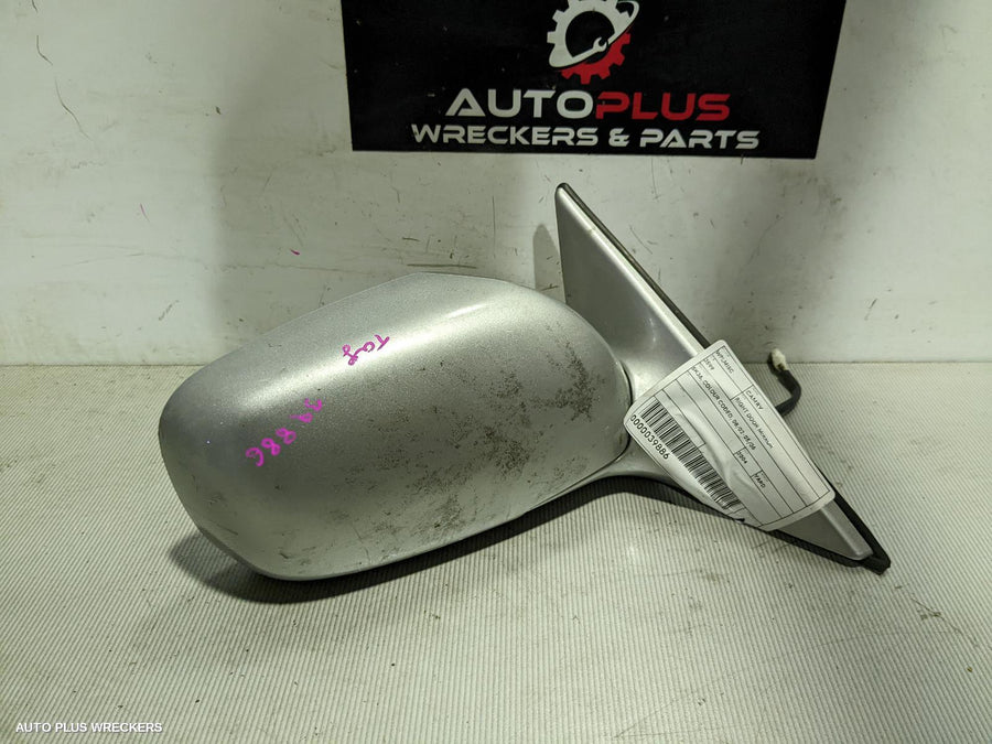 2004 TOYOTA CAMRY RIGHT DOOR MIRROR