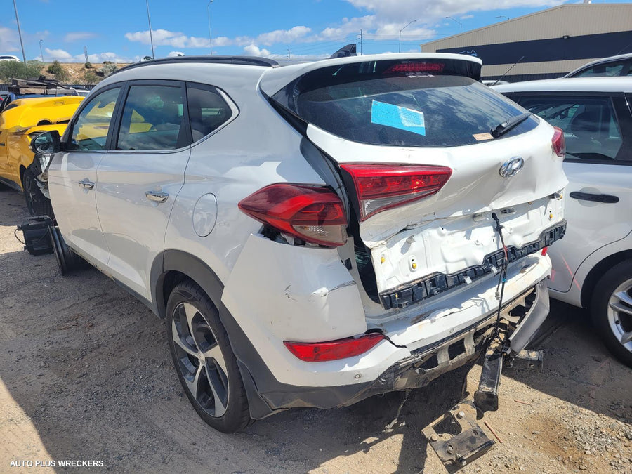 2016 Hyundai Tucson Right Front Door Window