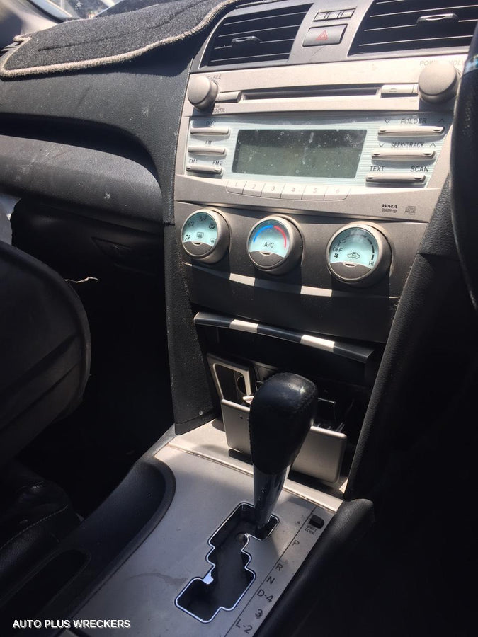 2008 Toyota Camry Sunvisor