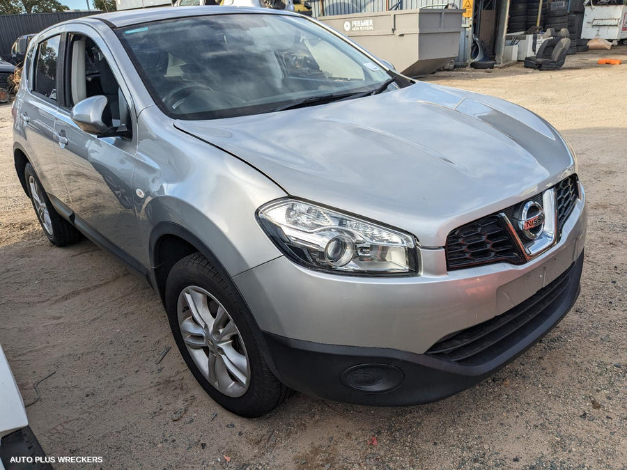 2013 Nissan Dualis Instrument Cluster