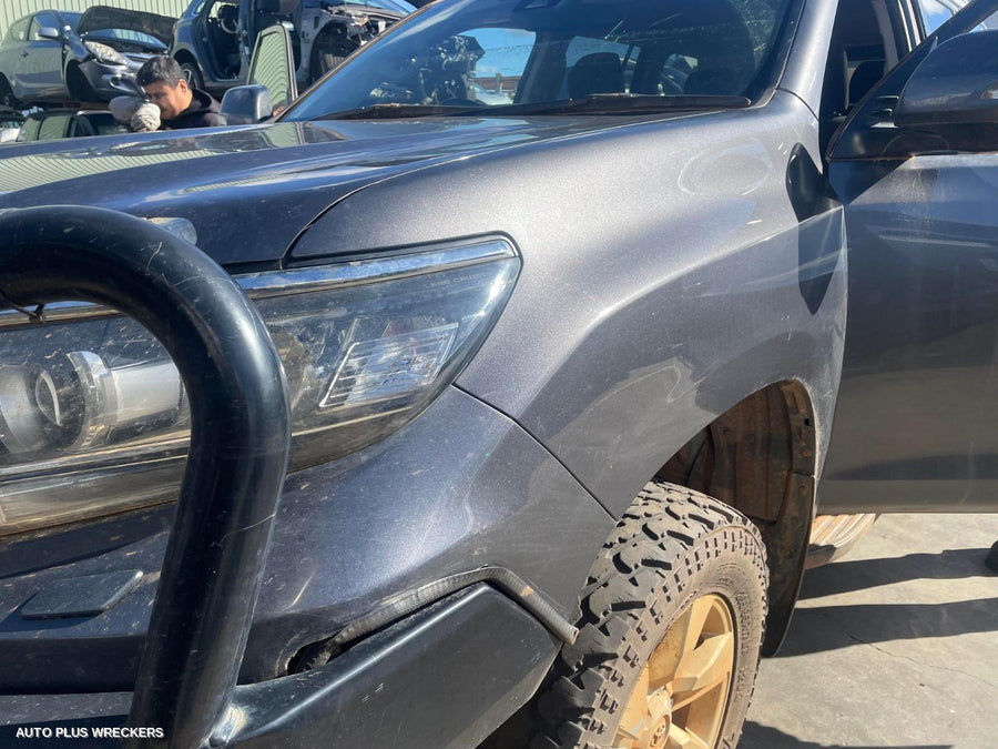 2017 TOYOTA PRADO PWR DR WIND SWITCH