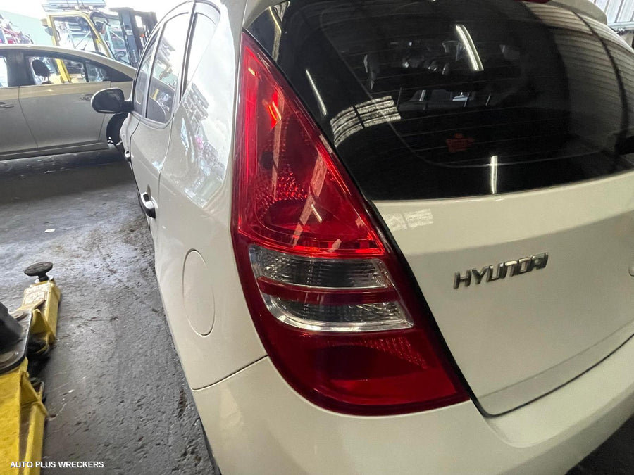 2009 Hyundai I30 Left Rear Door Window