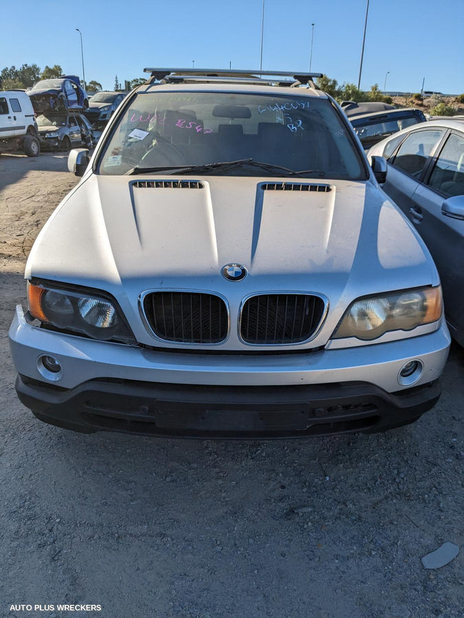 2003 Bmw X5 Left Taillight