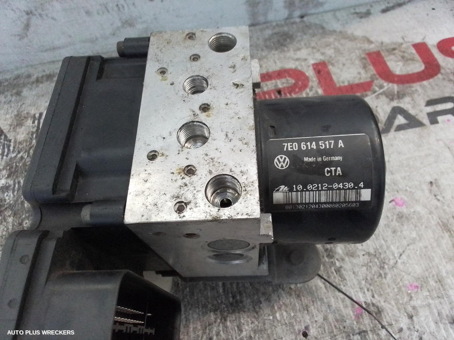 2010-2015 Volkswagen Transporter Abs Pump Modulator
