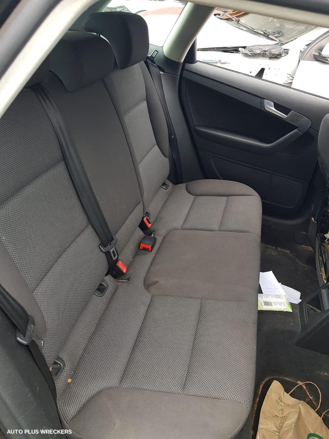 2008 Audi A3 Left Rear Door Sliding