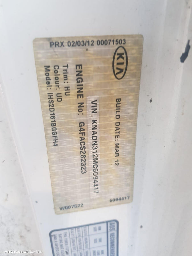 2012 Kia Rio Left Taillight