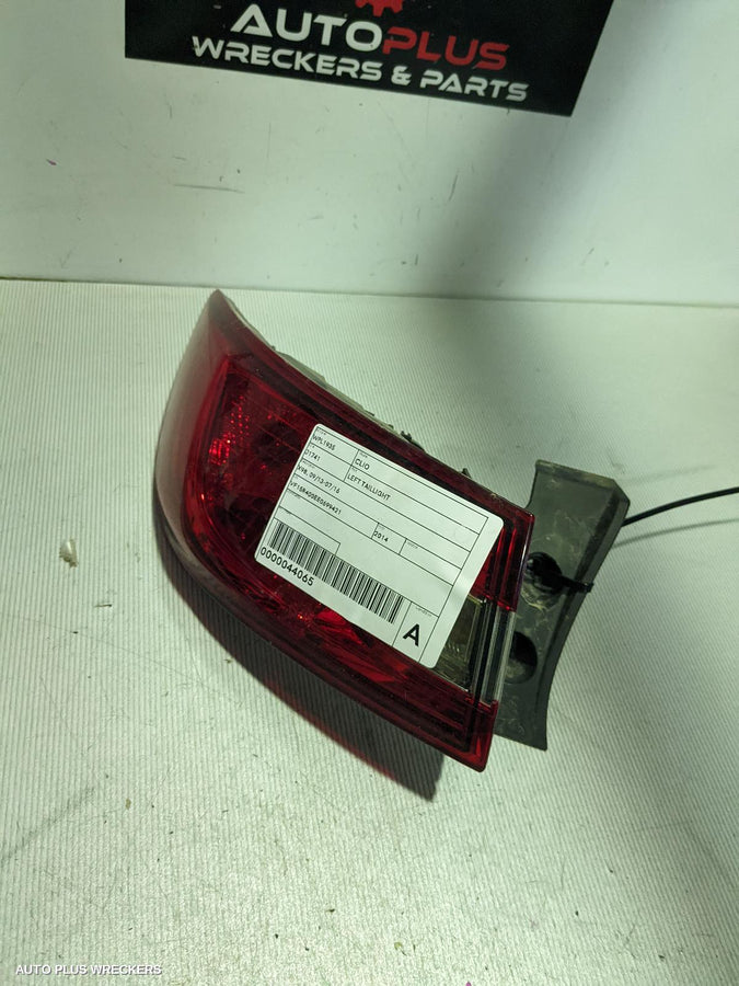 2014 Renault Clio Left Taillight