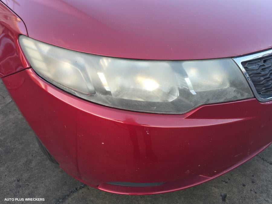 2008-2013 Kia Cerato Headrest