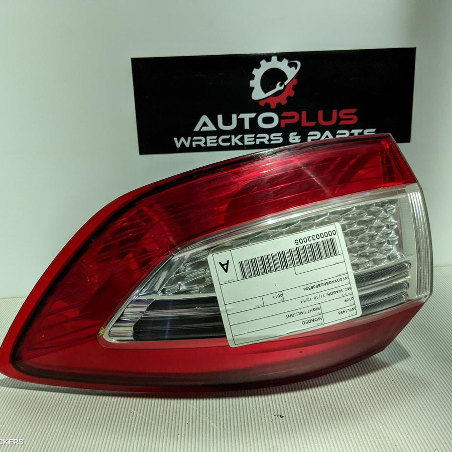 2010-2014 Ford Mondeo Right Taillight