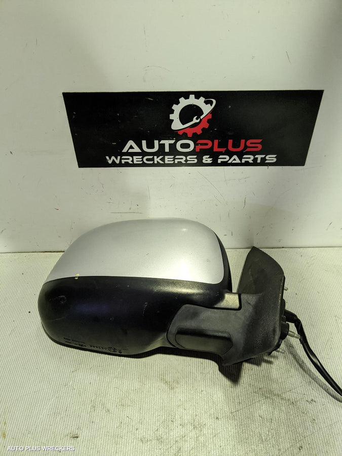 2008 Mitsubishi Outlander Right Door Mirror