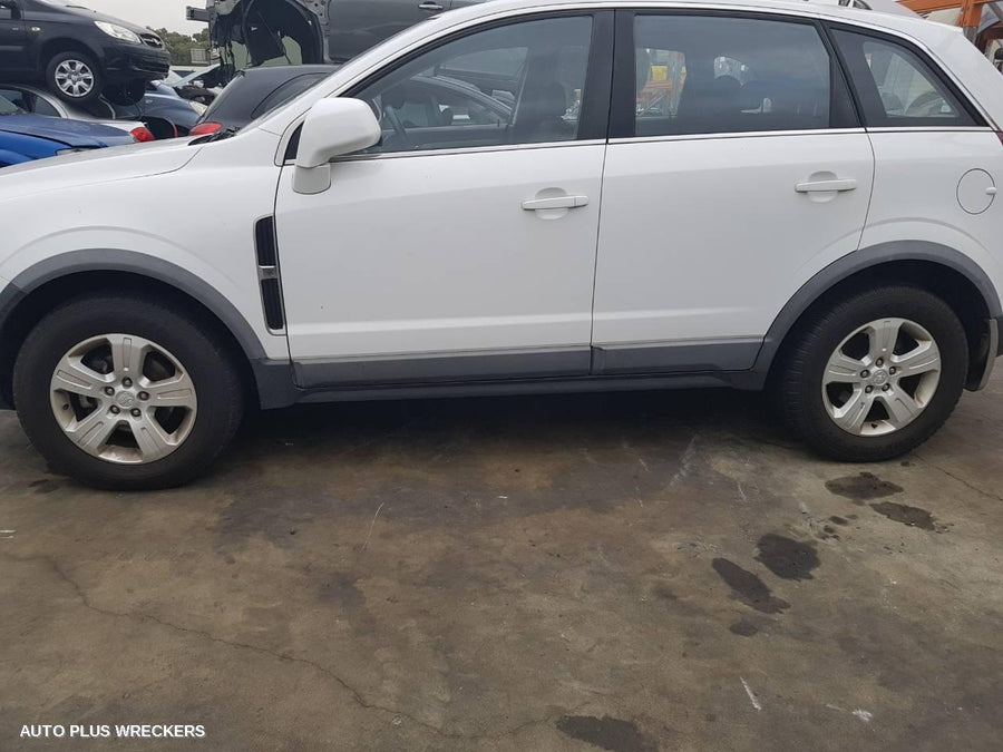 2009 Holden Captiva Left Door Mirror