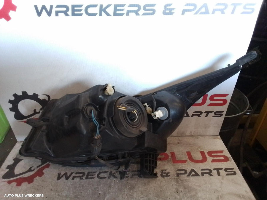 2011-2014 Holden Cruze Right Headlamp