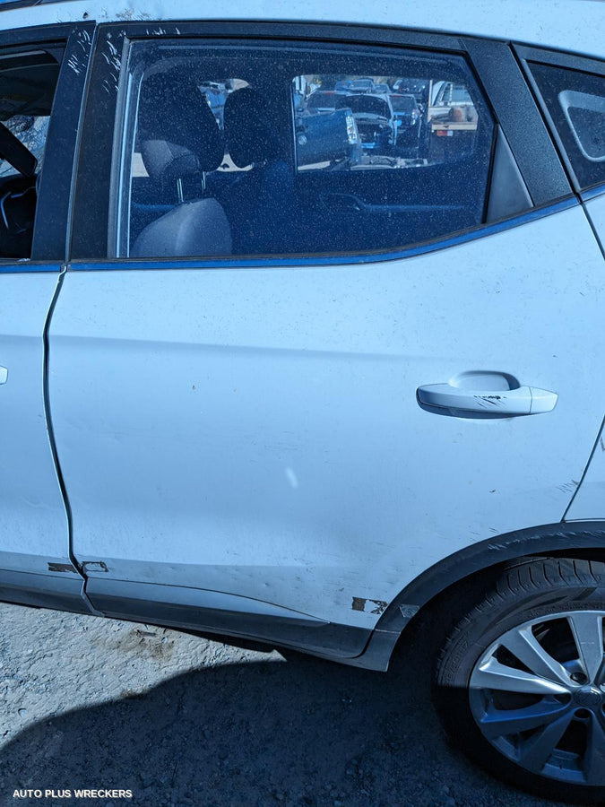 2022 Mg Zs Left Taillight