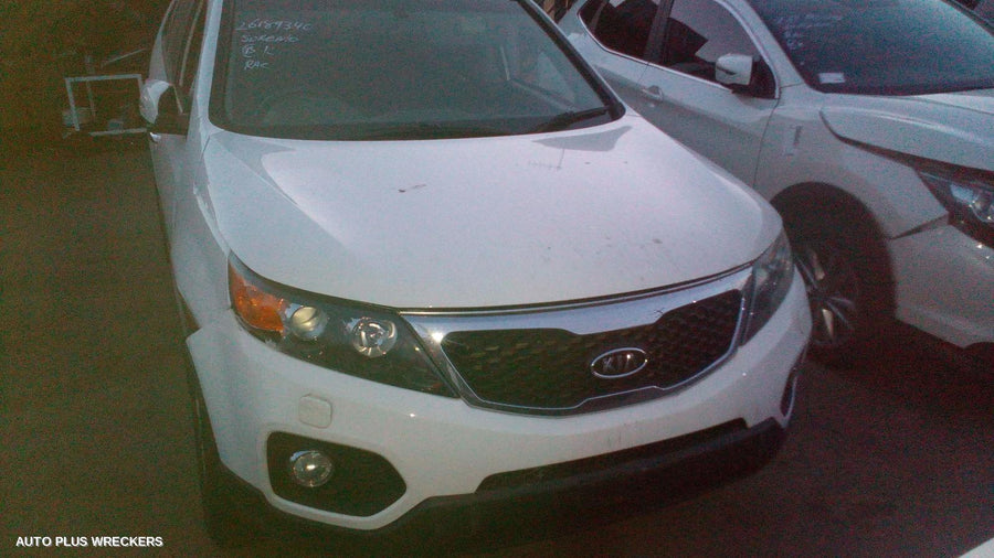 2010 Kia Sorento Right Front Door Window