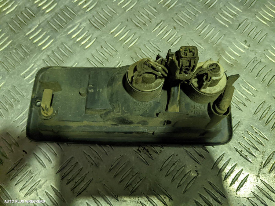 1998 Mitsubishi Pajero Right Taillight