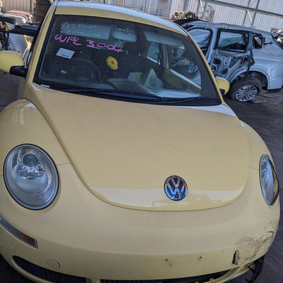 2008 Volkswagen Beetle Bonnet