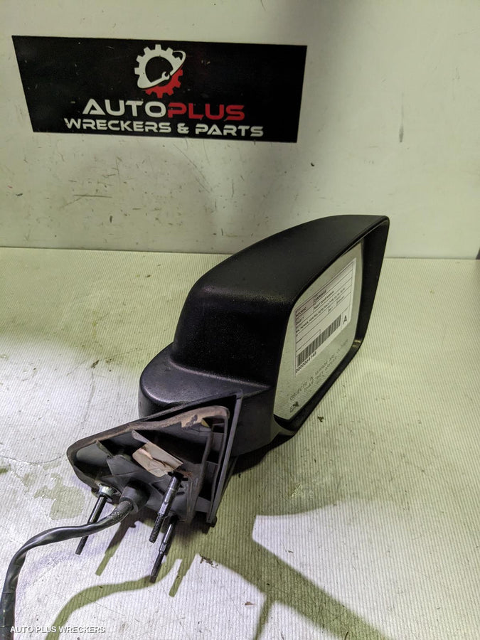 2010-2012 Jeep Cherokee Right Door Mirror